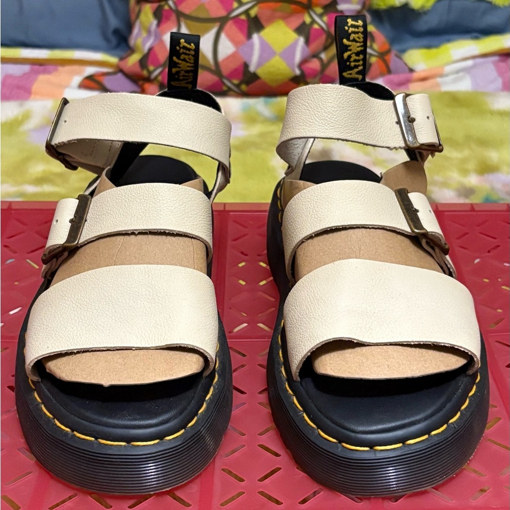 Dr. Martens GRYPHON PISA LEATHER PLATFORM SANDALS